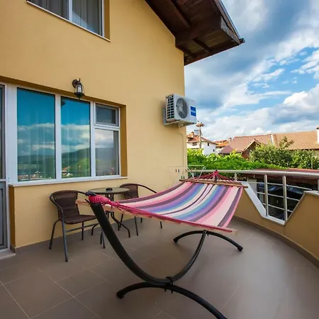 Guest house Guest House Holiday